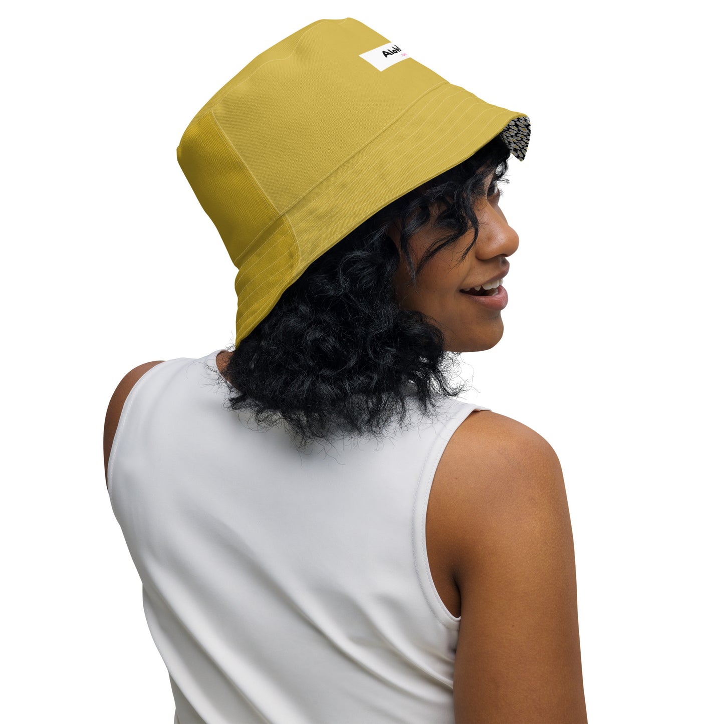 DAISY REVERSIBLE BUCKET HAT