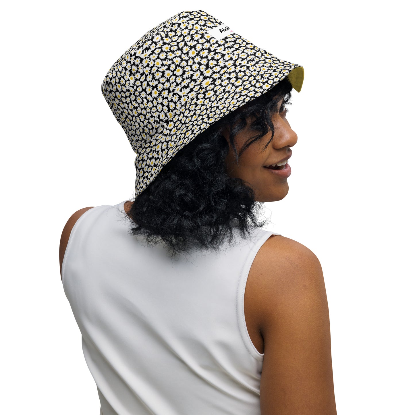 DAISY REVERSIBLE BUCKET HAT